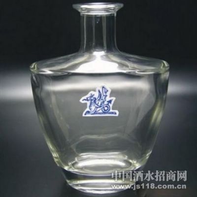 天宏進(jìn)寶瓶 千年福蘊(yùn)與保健酒的跨界演繹